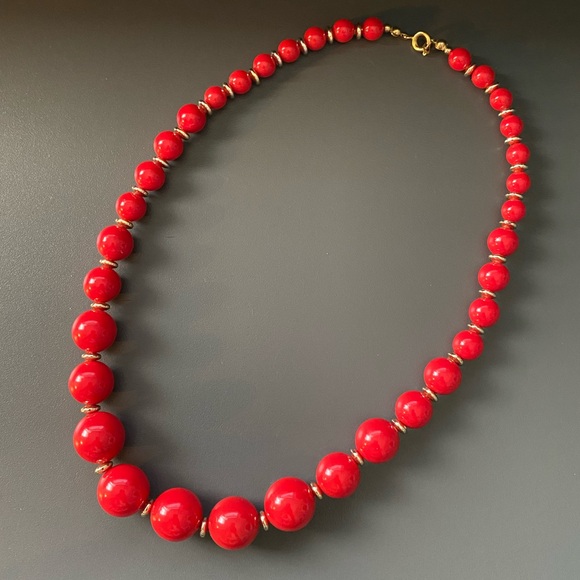 Vintage Red Acrylic Beaded with Gold Tone Spacers Necklace - Picture 9 of 9